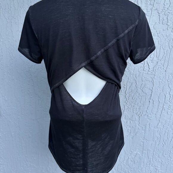 Te Verde Cutout Back Top Black M EUC - Picture 2 of 4